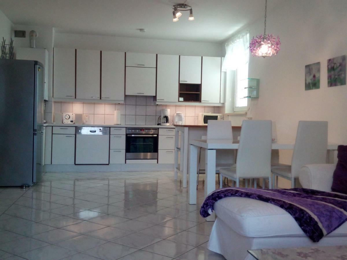 Apartamento Orchidee Wiener Neudorf Exterior foto
